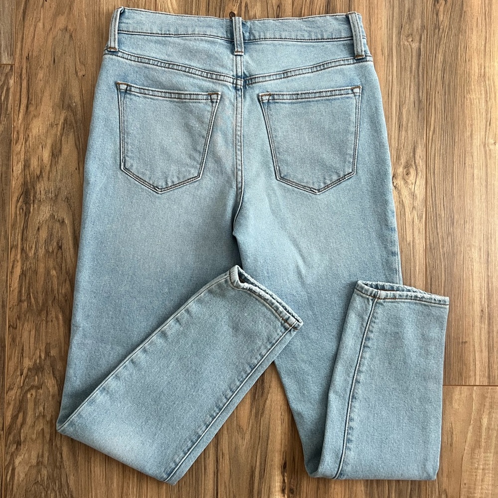 Jcrew 9” skinny mid rise jean - Picture 4 of 4